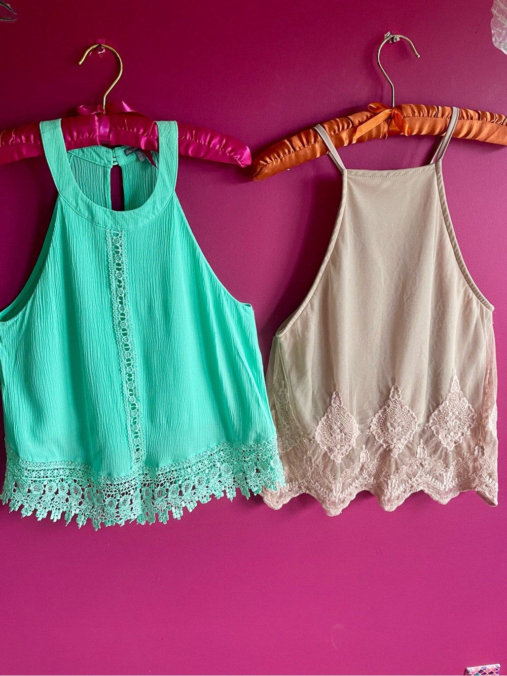 🌸cR Crochet-Trim Halters *2*🌸